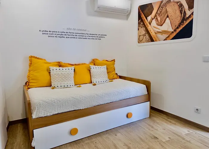 Matias Nature - Mountain In Serra Da Estrela, Seia Carragozela